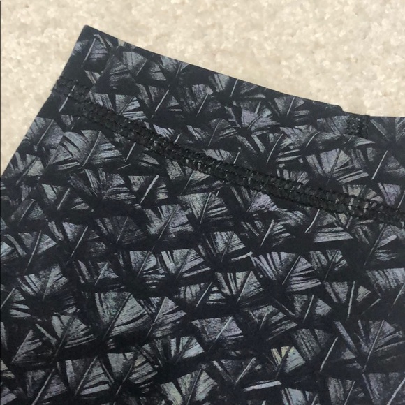 Lululemon Leggings - Picture 3 of 5